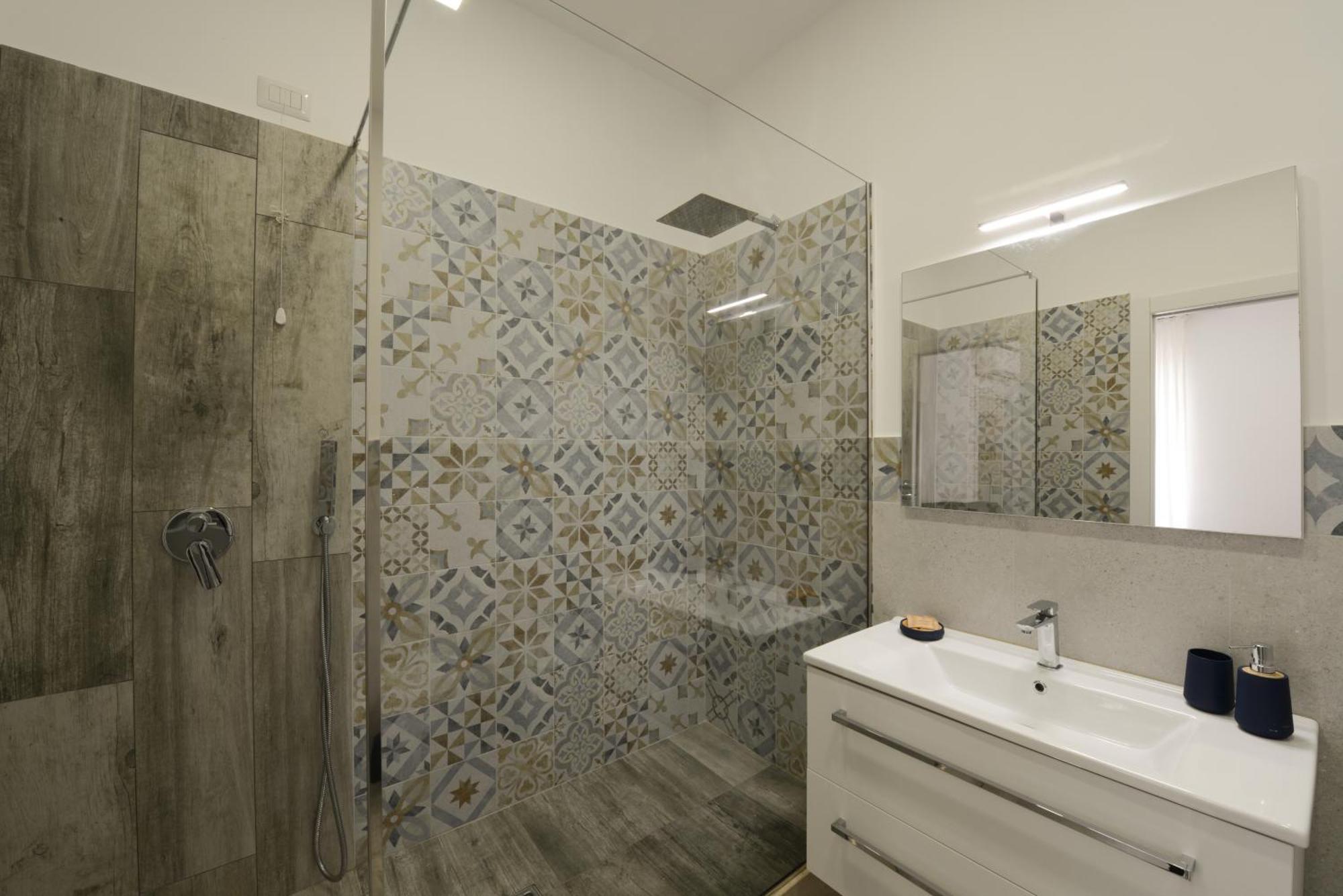 Kennedy Family Apts * Alghero