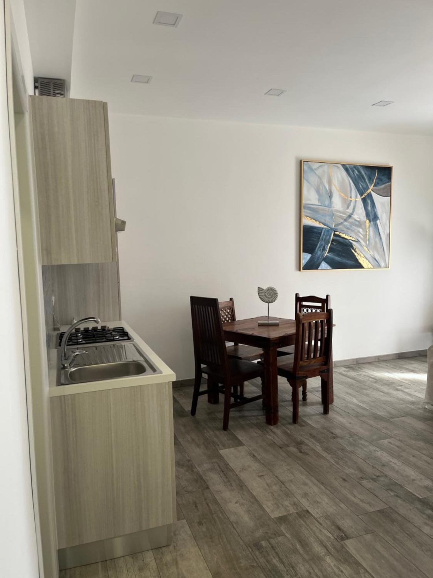 Kennedy Family Apts Apartment *